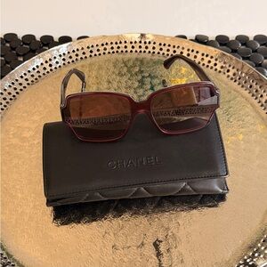 CHANEL Wine Red Sunglasses with Black Case